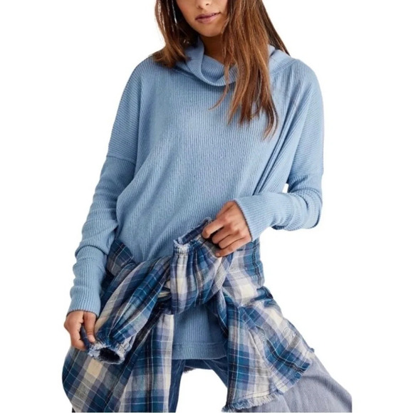 Free People Ribbed Cowl Neck Pale Blue Long Sleeve Lounge Cozy Top Small - Picture 2 of 9
